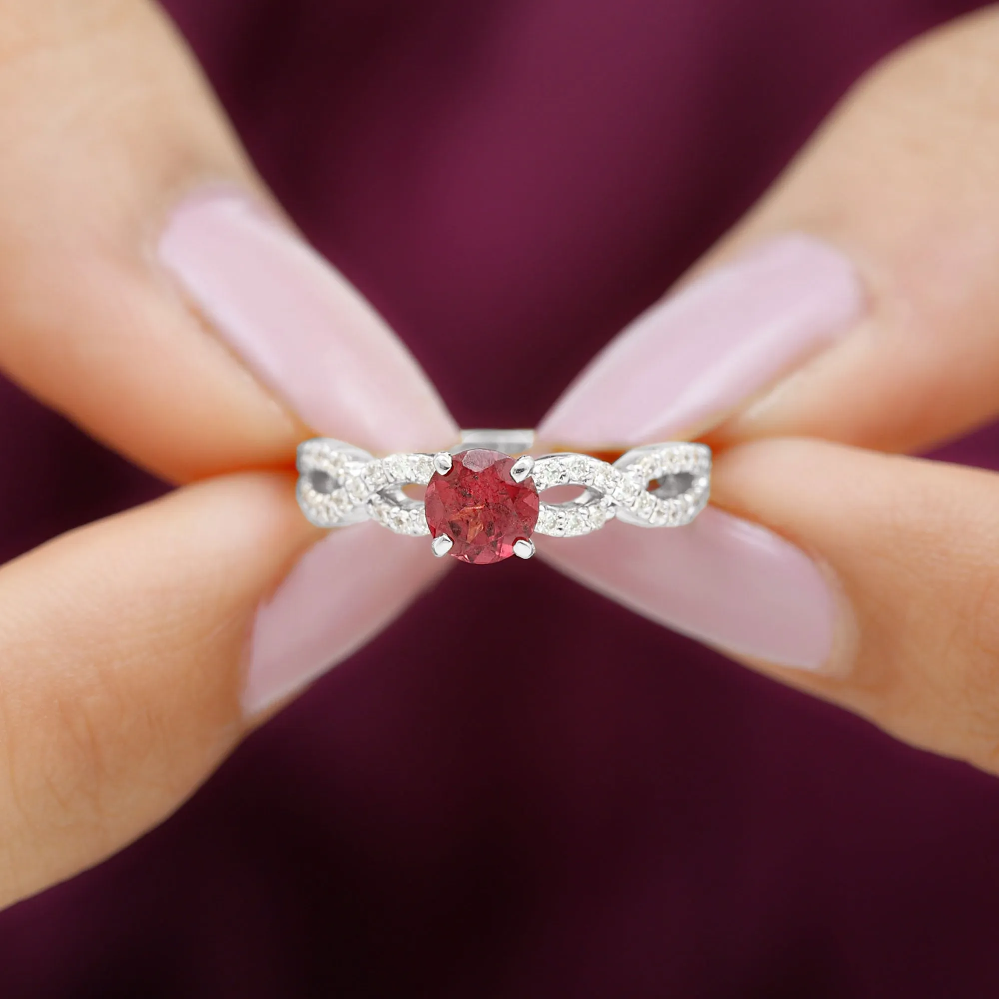 1 CT Round Shape Rhodolite and Diamond Criss Cross Ring