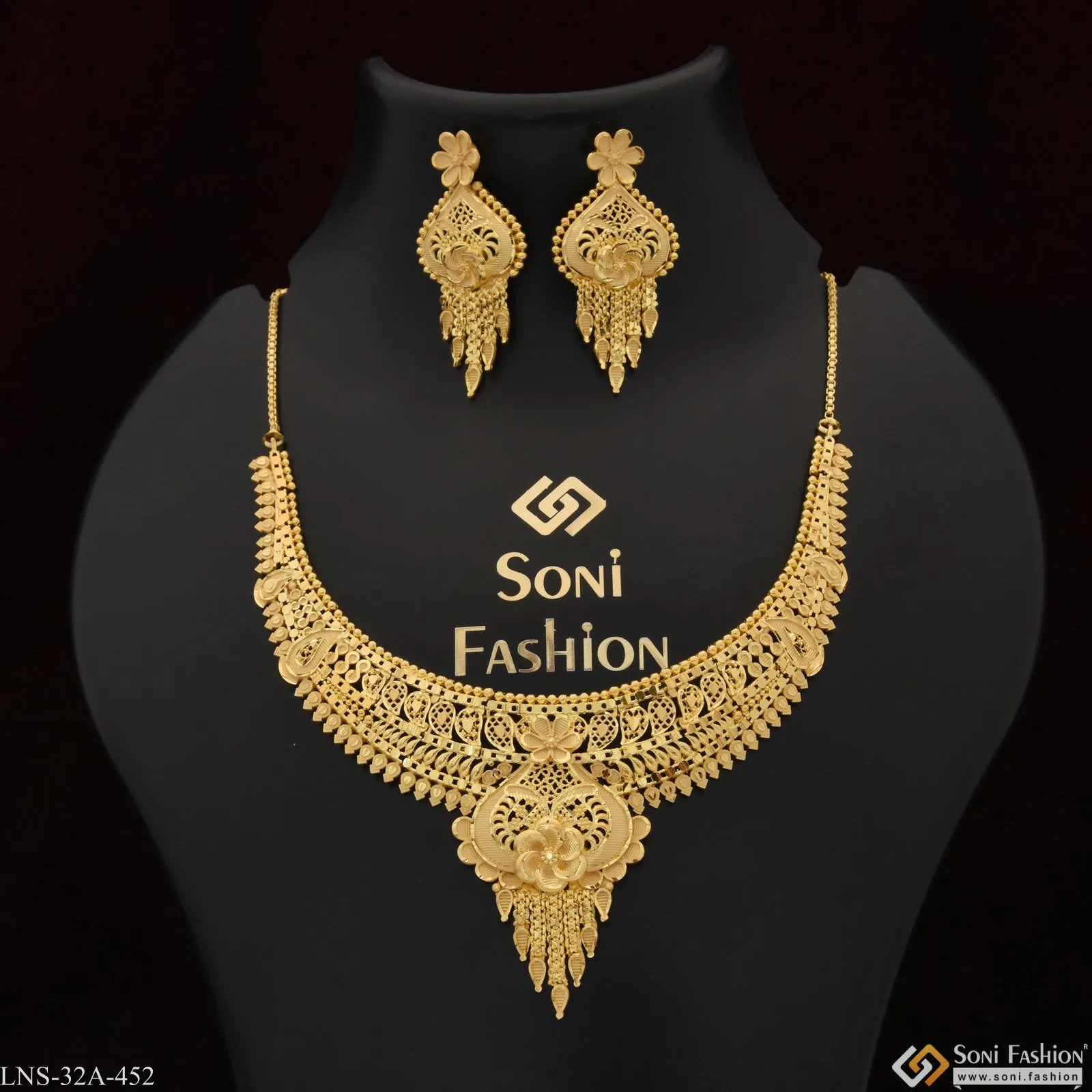 1 Gram Gold Plated Best Quality Gold Plated Necklace Set for Women - Style A452