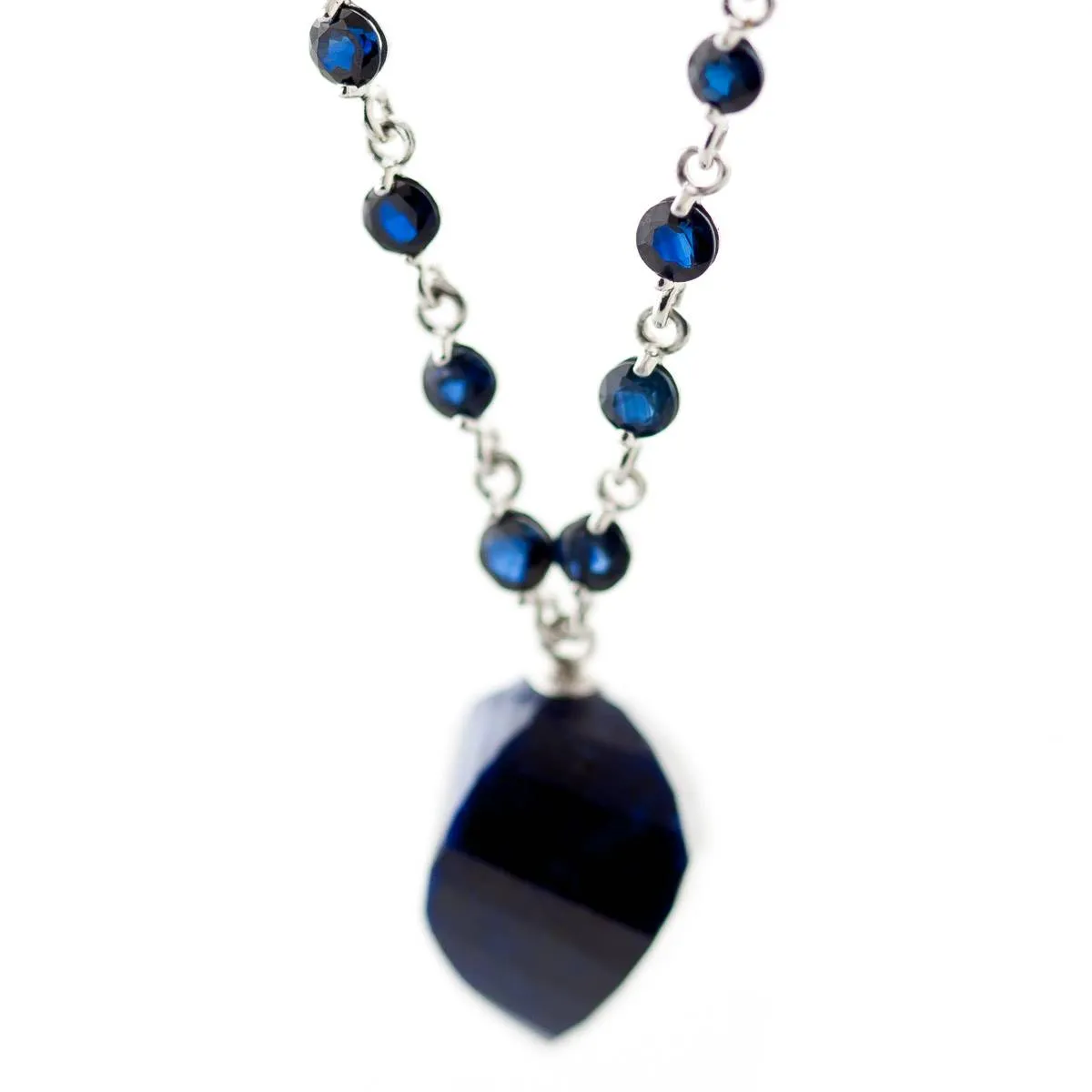 16.25 Carat 14K Solid White Gold Love The Hunt Sapphire Necklace