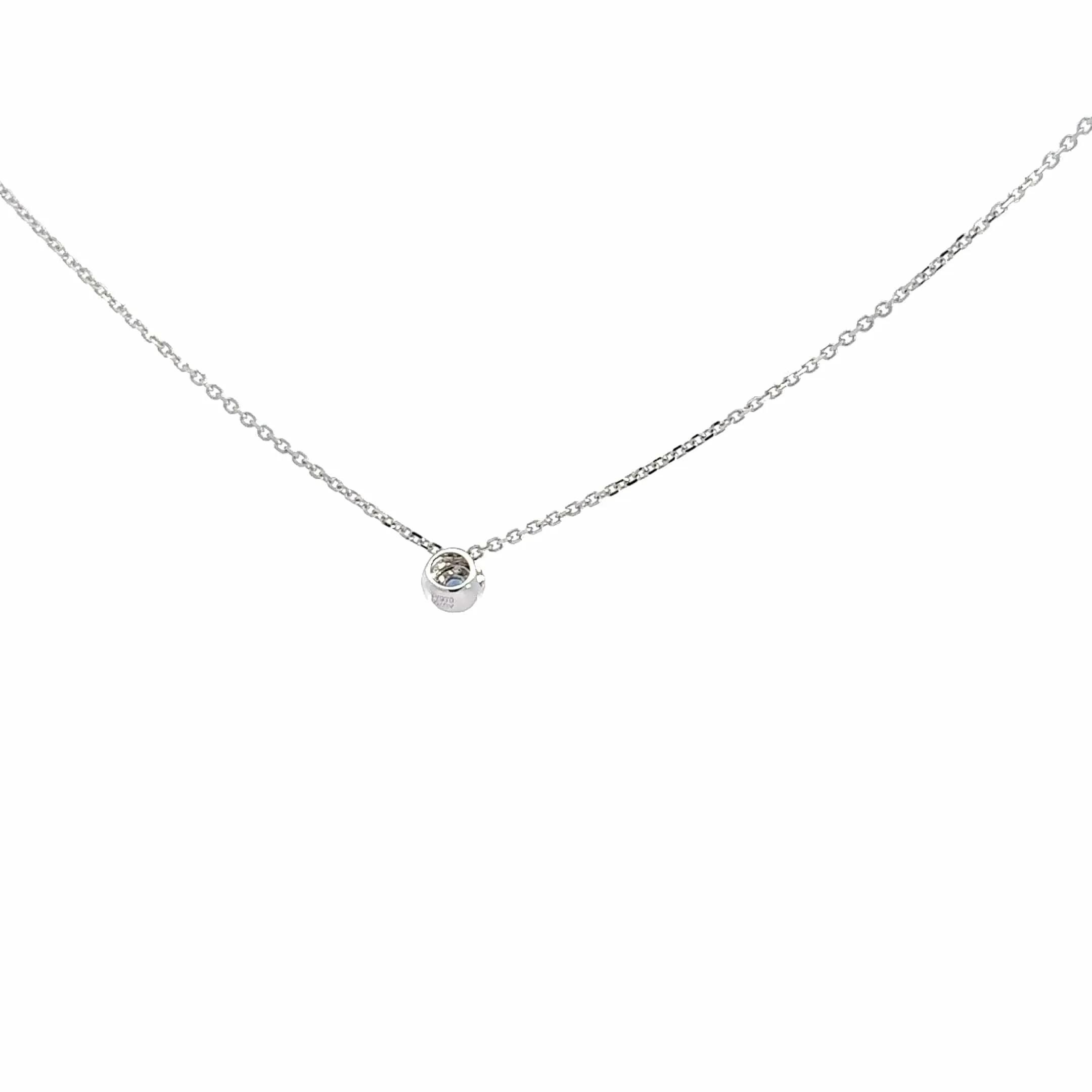 18K White Gold Sapphire Pendant Necklace