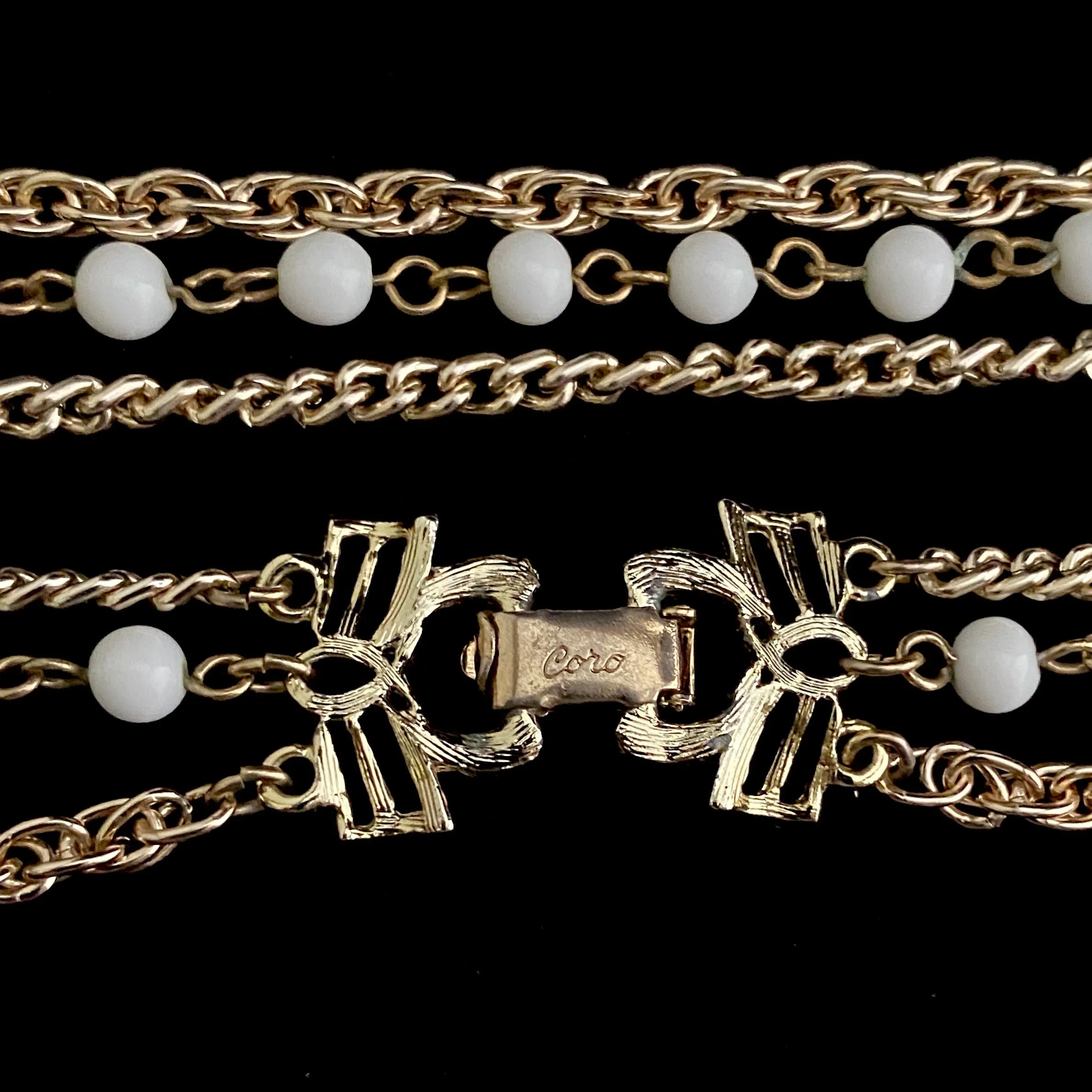 1960s Coro Graduated Necklace & Bracelet Parue