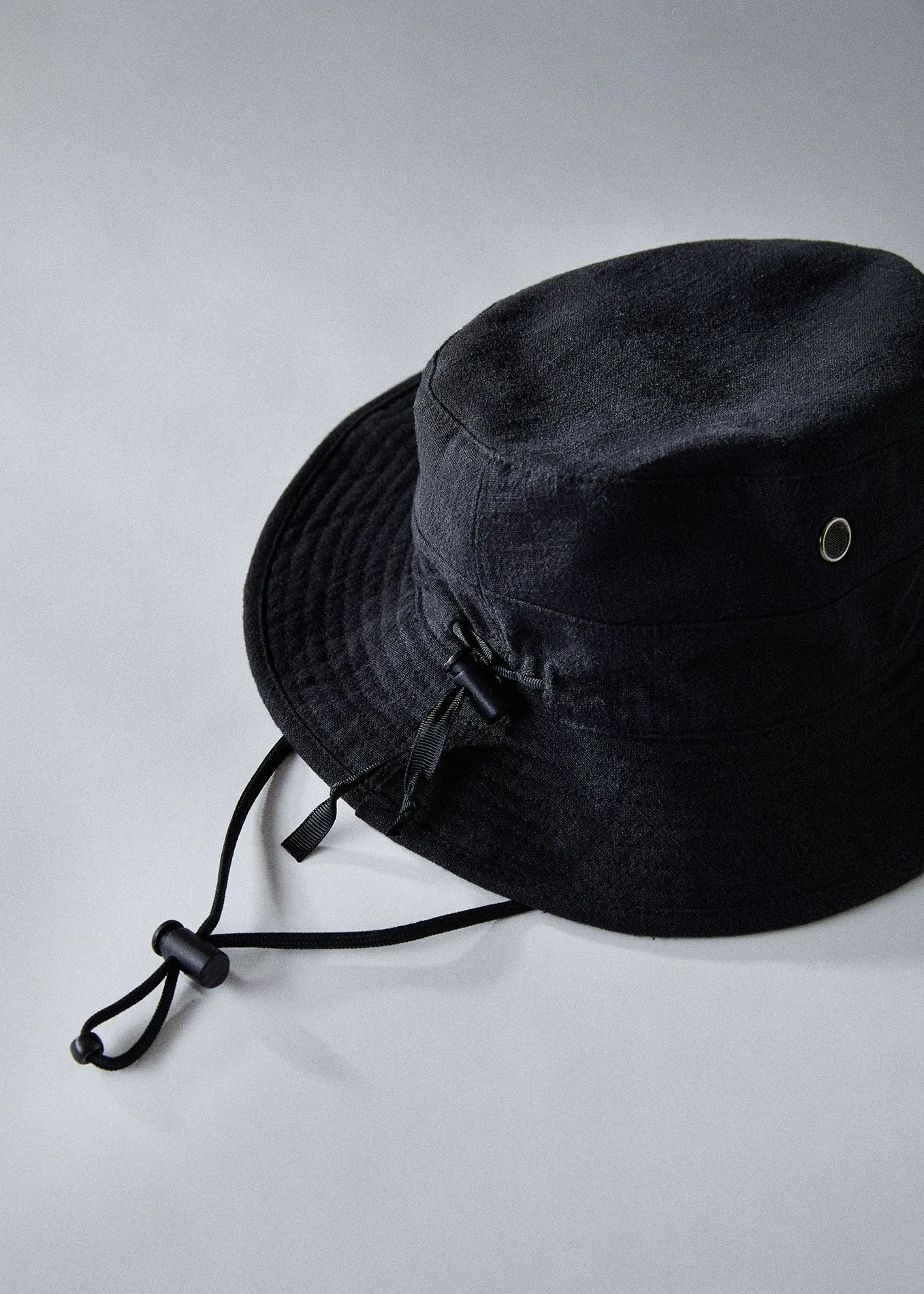 Afends Unisex Torched - Hemp Bucket Hat - Black