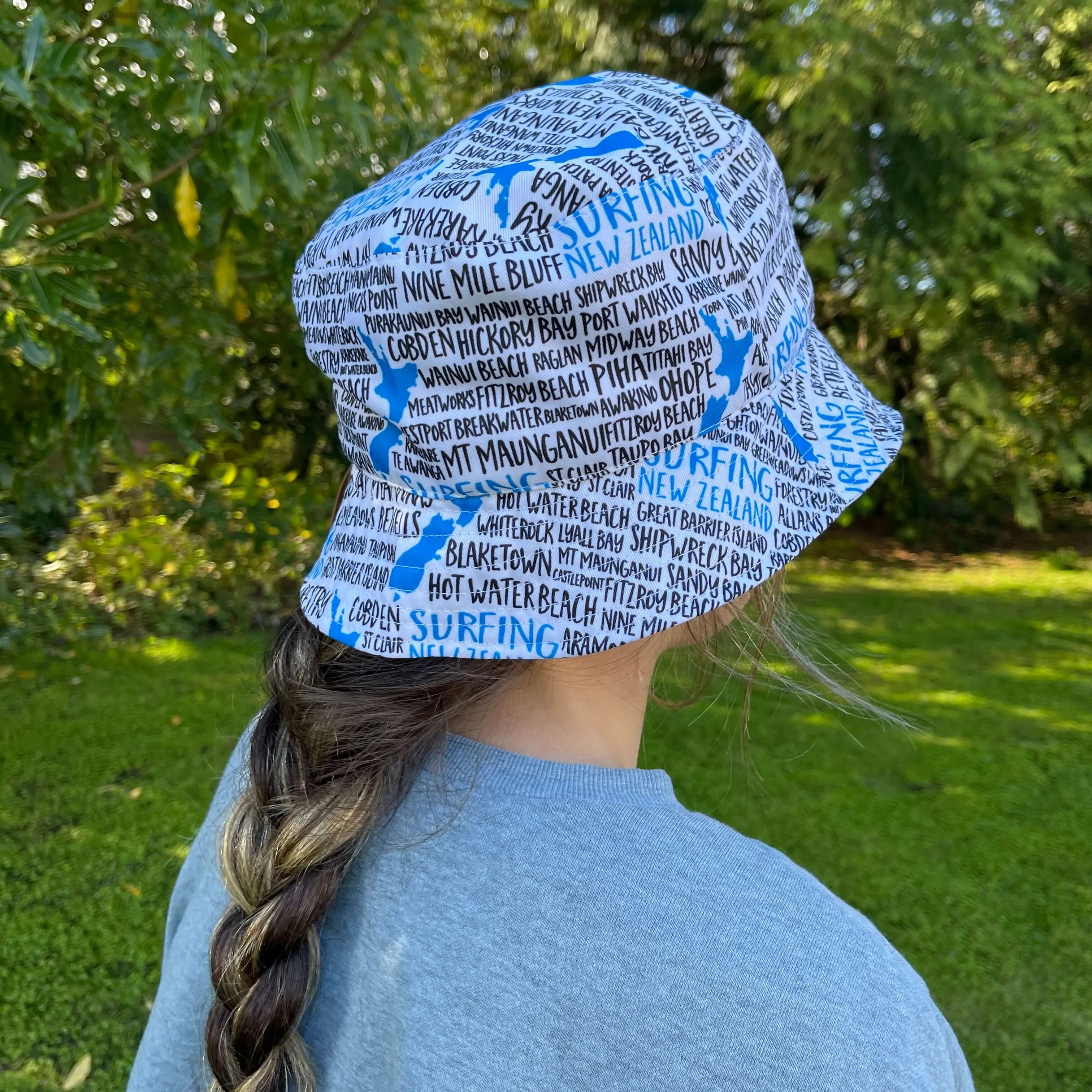 Bucket Hat - Surfing