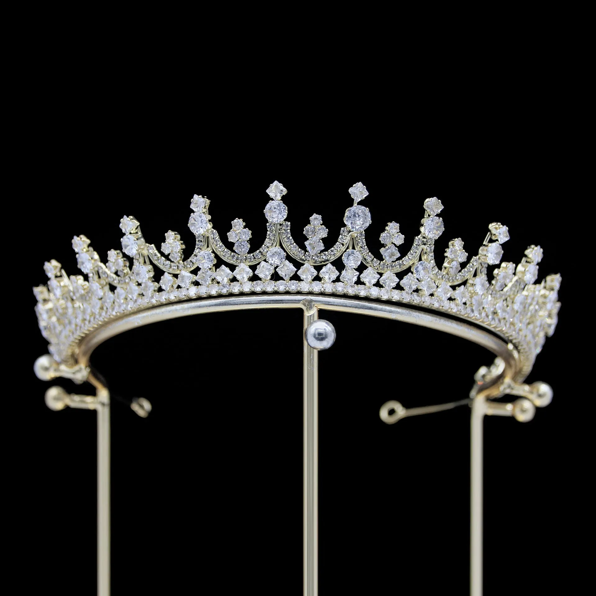 Classic Zirconia Wedding Tiara,Women's Crystal Big Tiara for Bride,Prom,Party Head Accessories GH0140