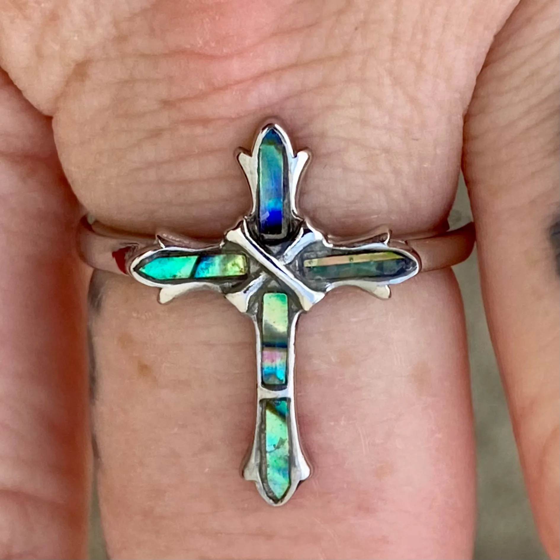 Cross Ring - Sea Shell - R71