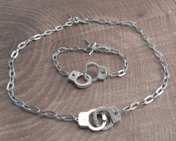 Handcuff Bracelet on Link Chain with keys