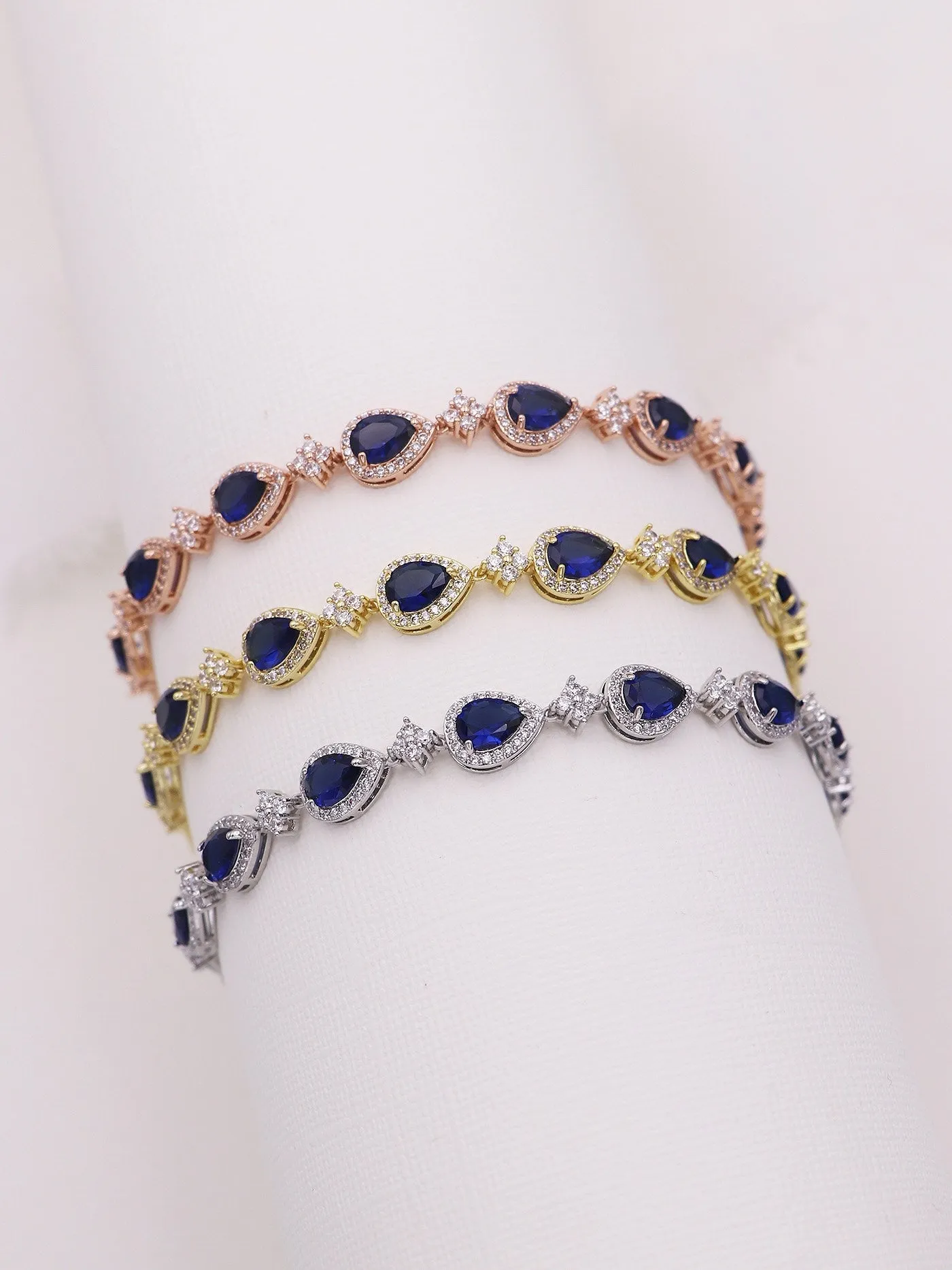 Kensley Sapphire Blue Jewelry Set