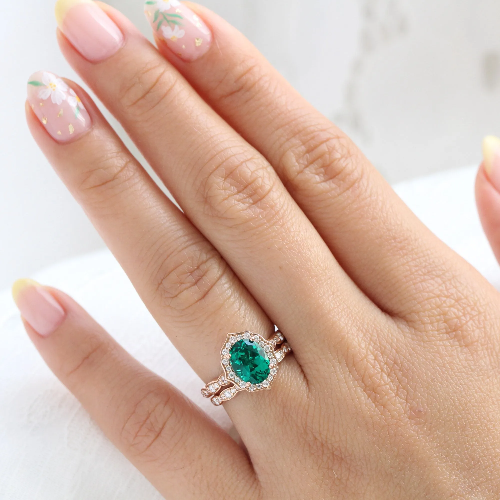 Large Vintage Floral Oval Ring Set w/ Emerald and Diamond in Scalloped Band
