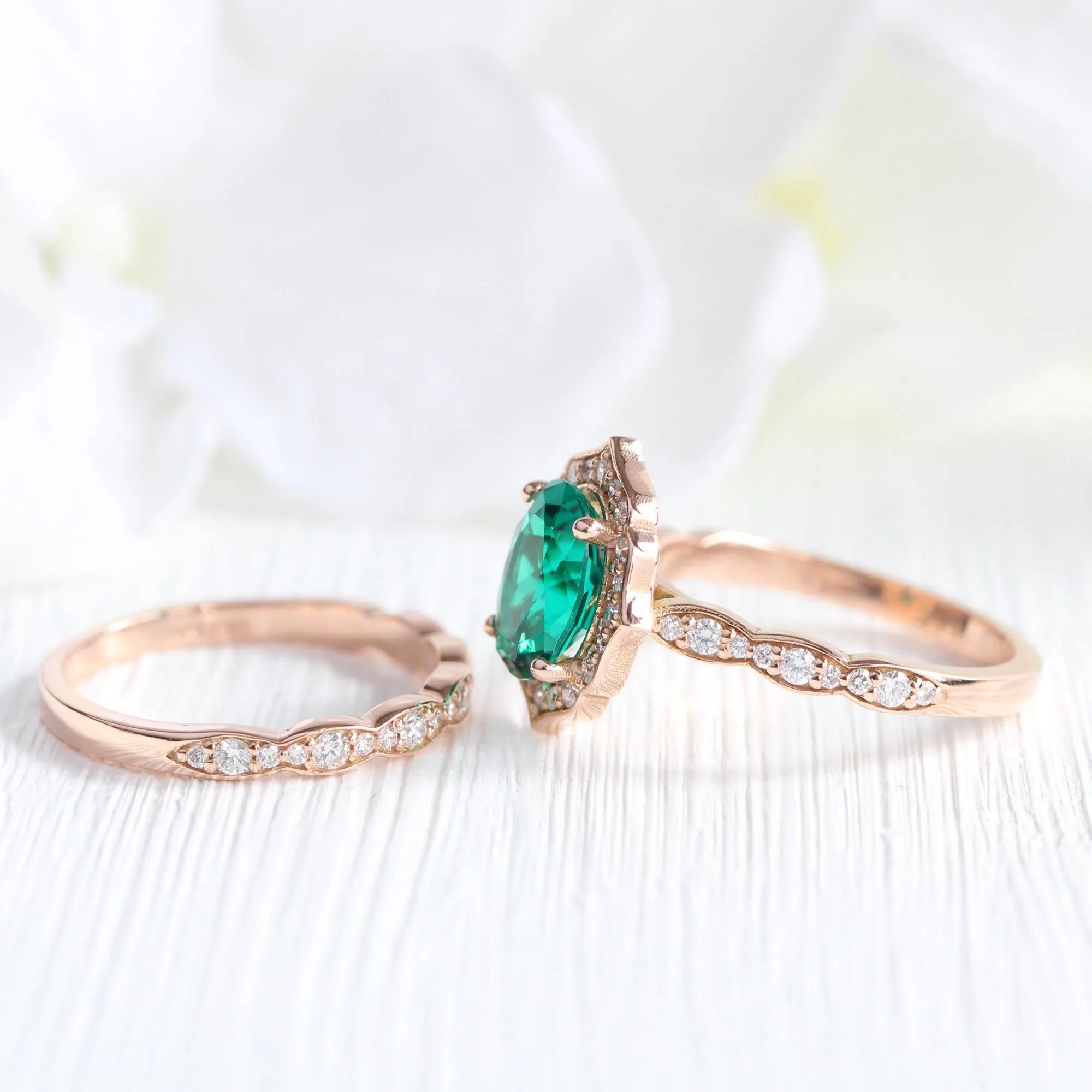 Large Vintage Floral Oval Ring Set w/ Emerald and Diamond in Scalloped Band