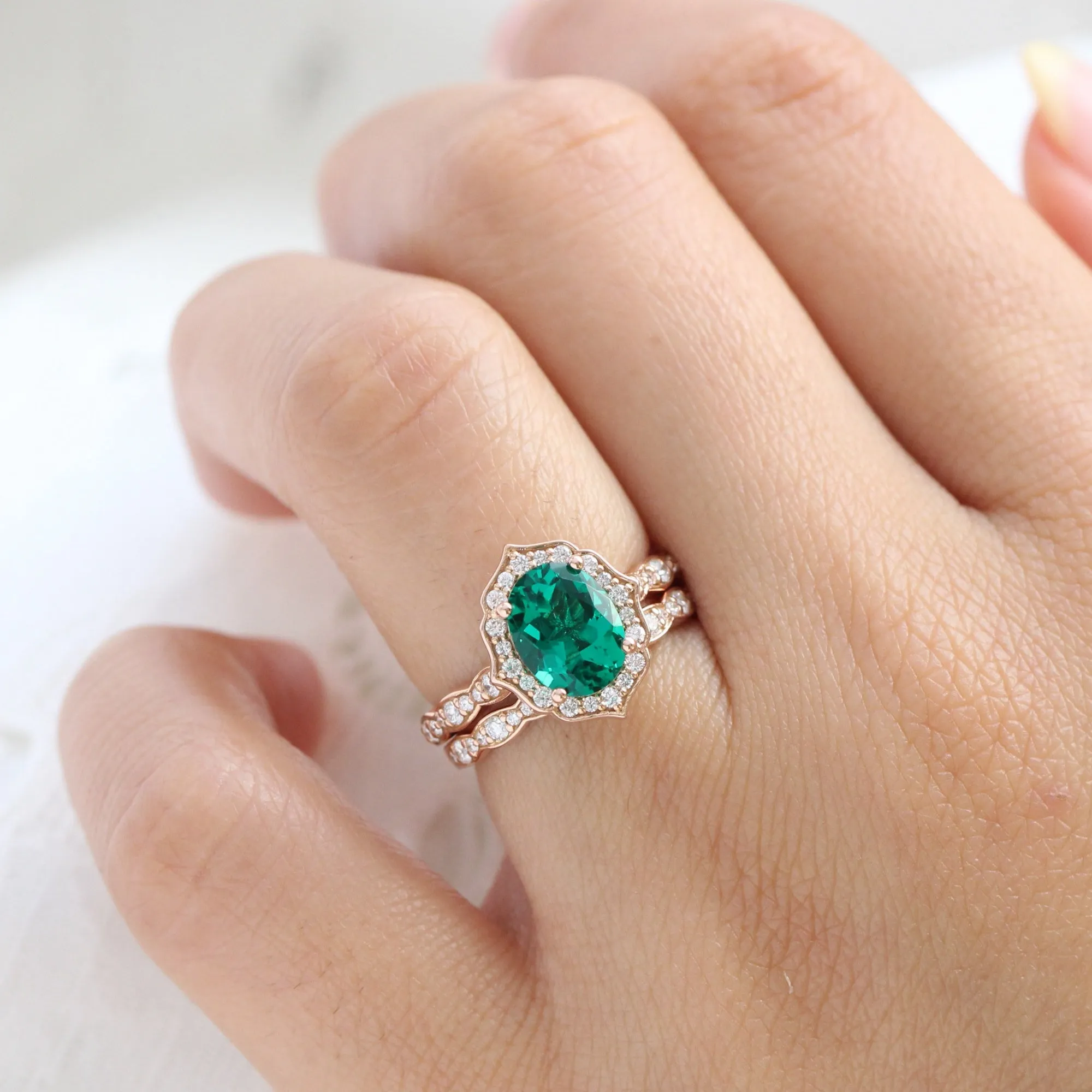 Large Vintage Floral Oval Ring Set w/ Emerald and Diamond in Scalloped Band