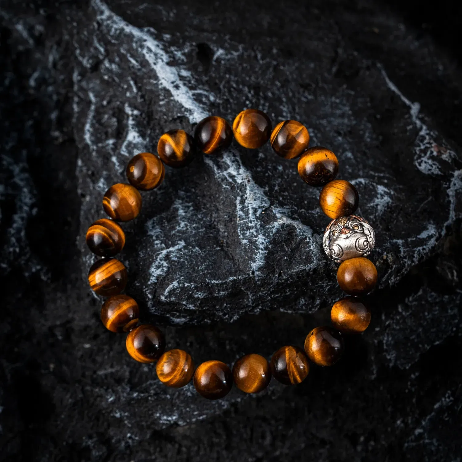 Magpie Bead Bracelet
