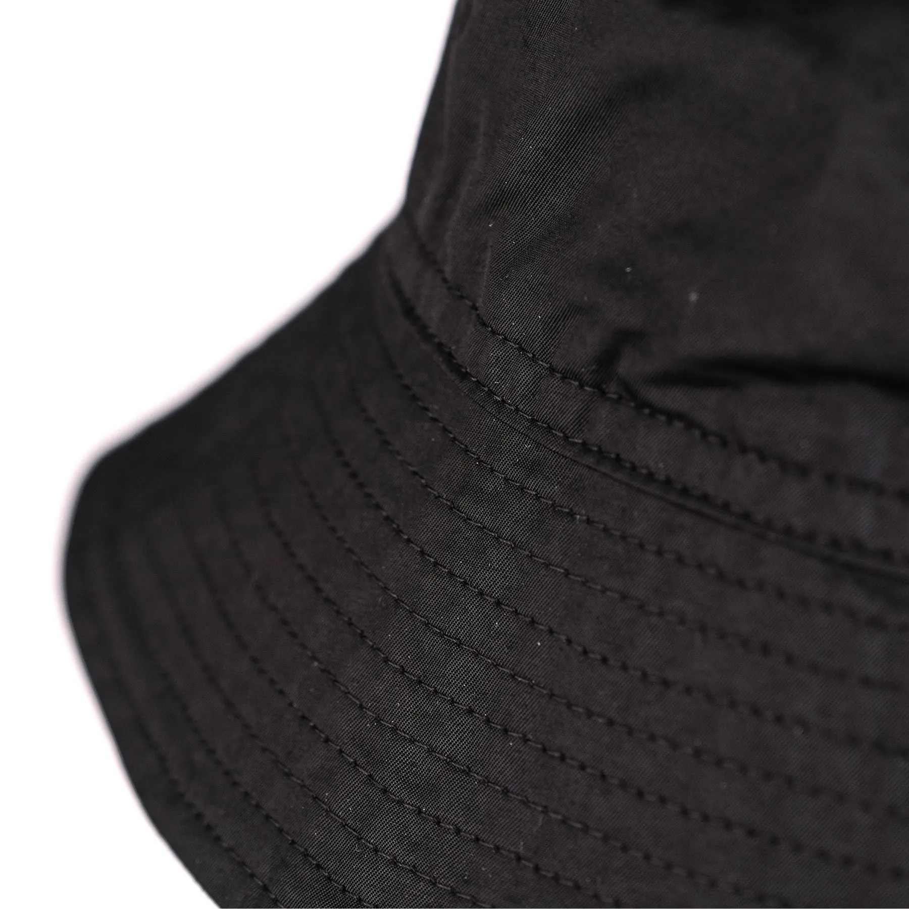 Marcelo Burlon County of Milan Cross Bucket