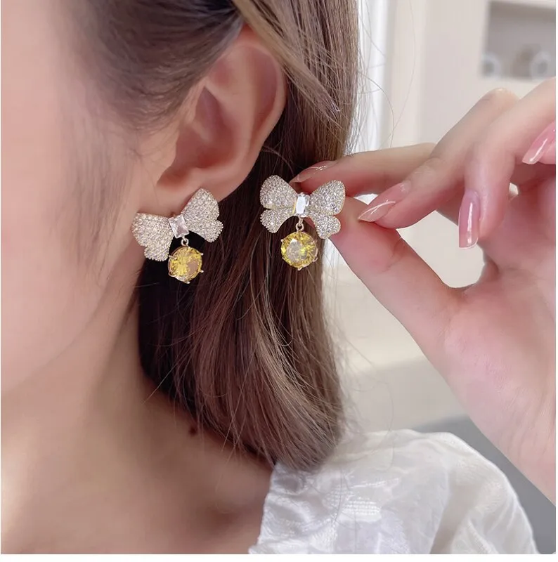 Micro-inlaid zirconium Korean retro fashion temperament earrings simple S925 silver needle zircon bow earrings female HR01619