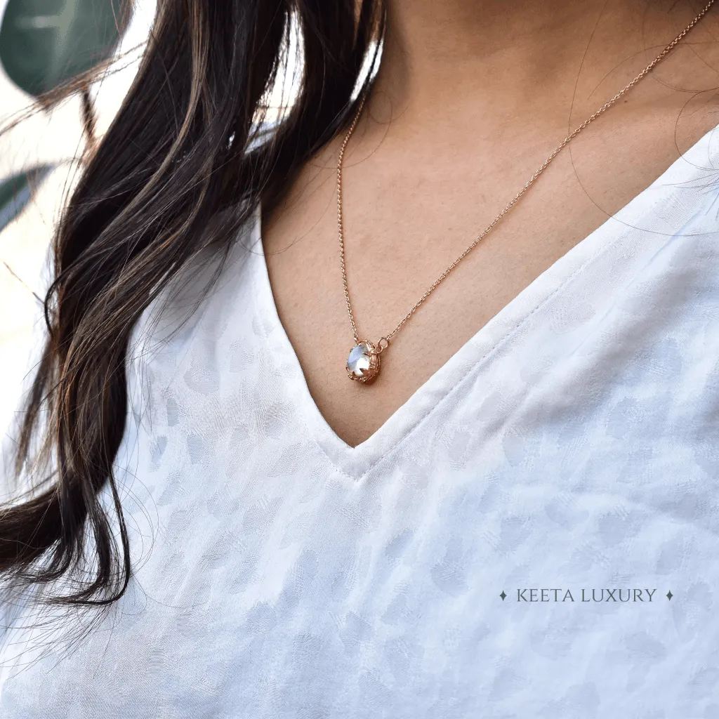 Nature Skin - Moonstone Necklace