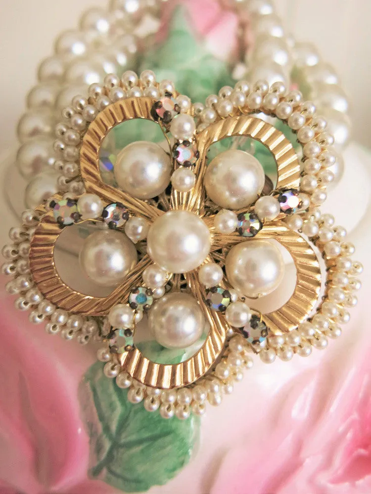 Pearl Bracelet with Beautiful Clasp