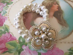 Pearl Bracelet with Beautiful Clasp