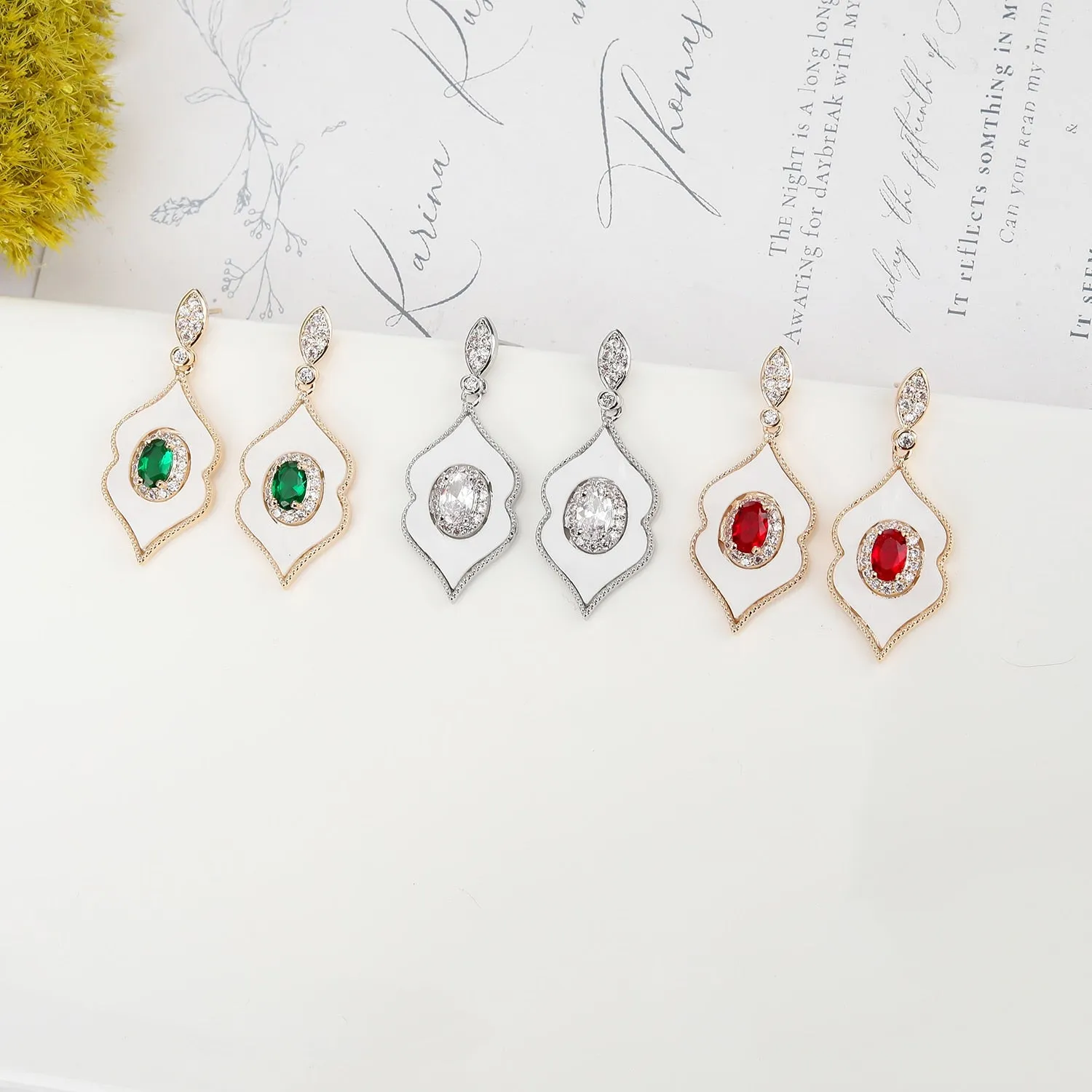 Popular Cubic Zirconia Dangle Earring for Wedding, CZ with Shell Prom Dangle Jewelry for Women and Bride CE11874