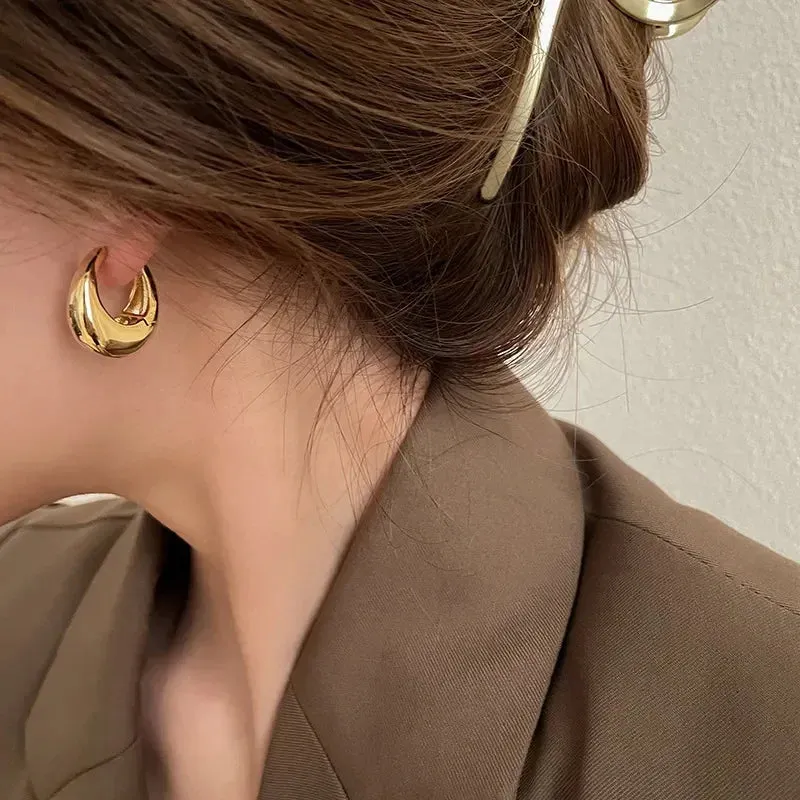 Simple Hoop Huggies European Wide Piercing Gold Silver Unisex Gothic Earring