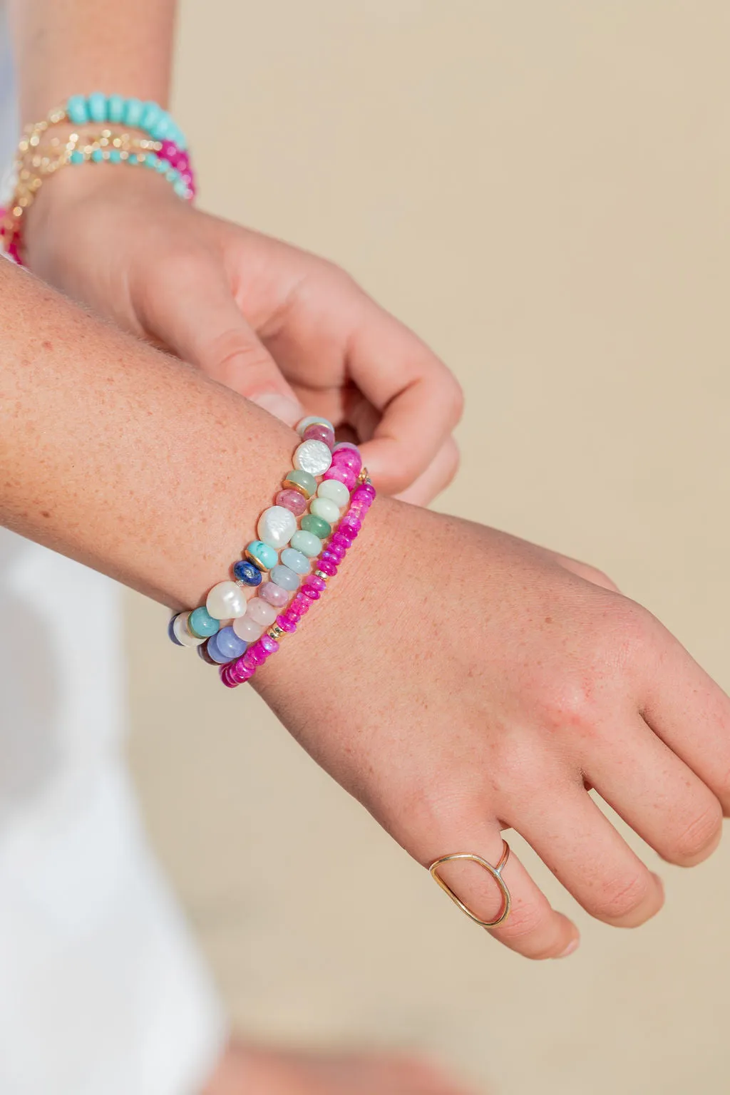 Stretchy Candy Gemstone and Pearl Bracelet - Momona