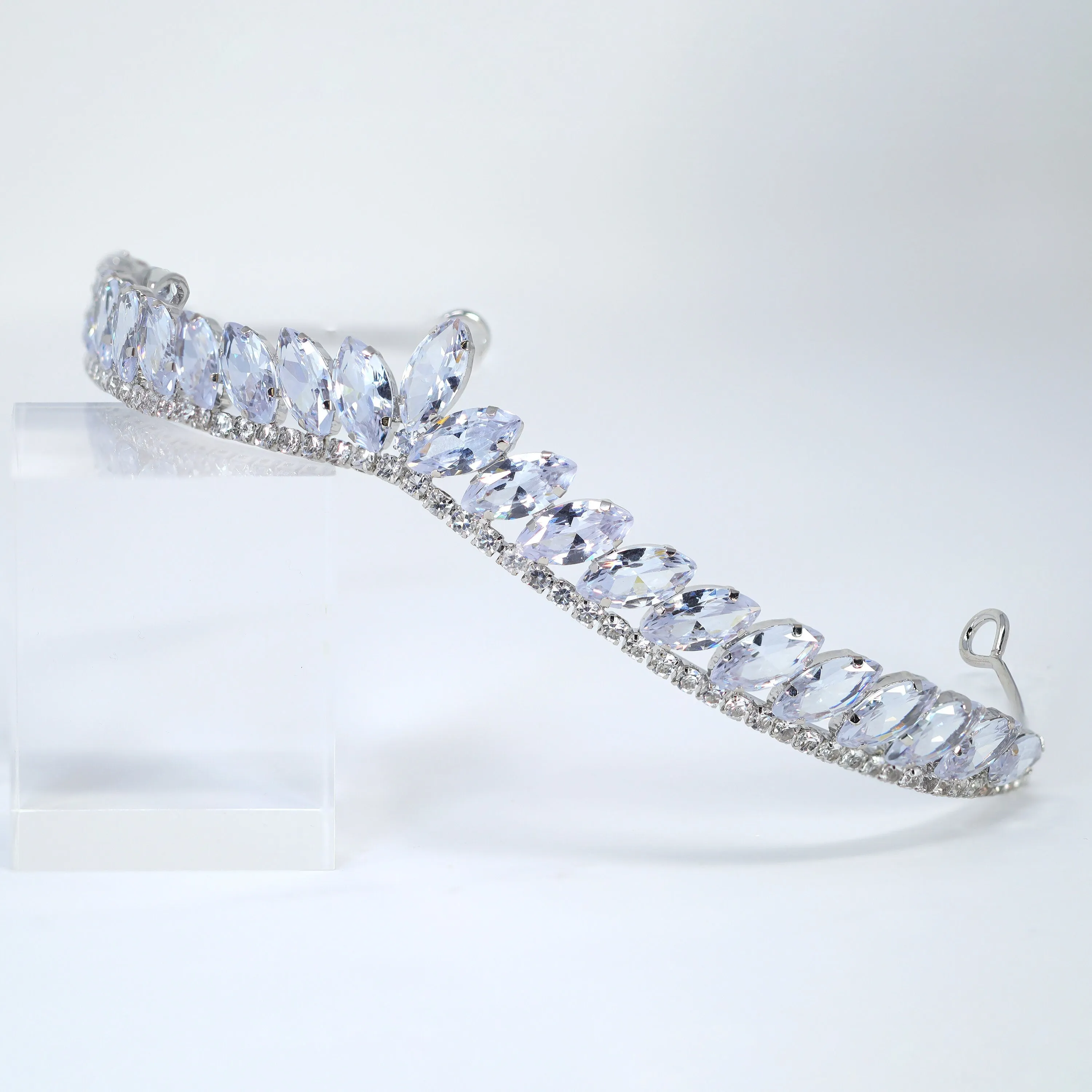 Swarovski wedding Dainty Leaves tiara, bridal crown tiara, Leaves wedding tiara, crystal bridal tiara, wedding crown, tiara bride