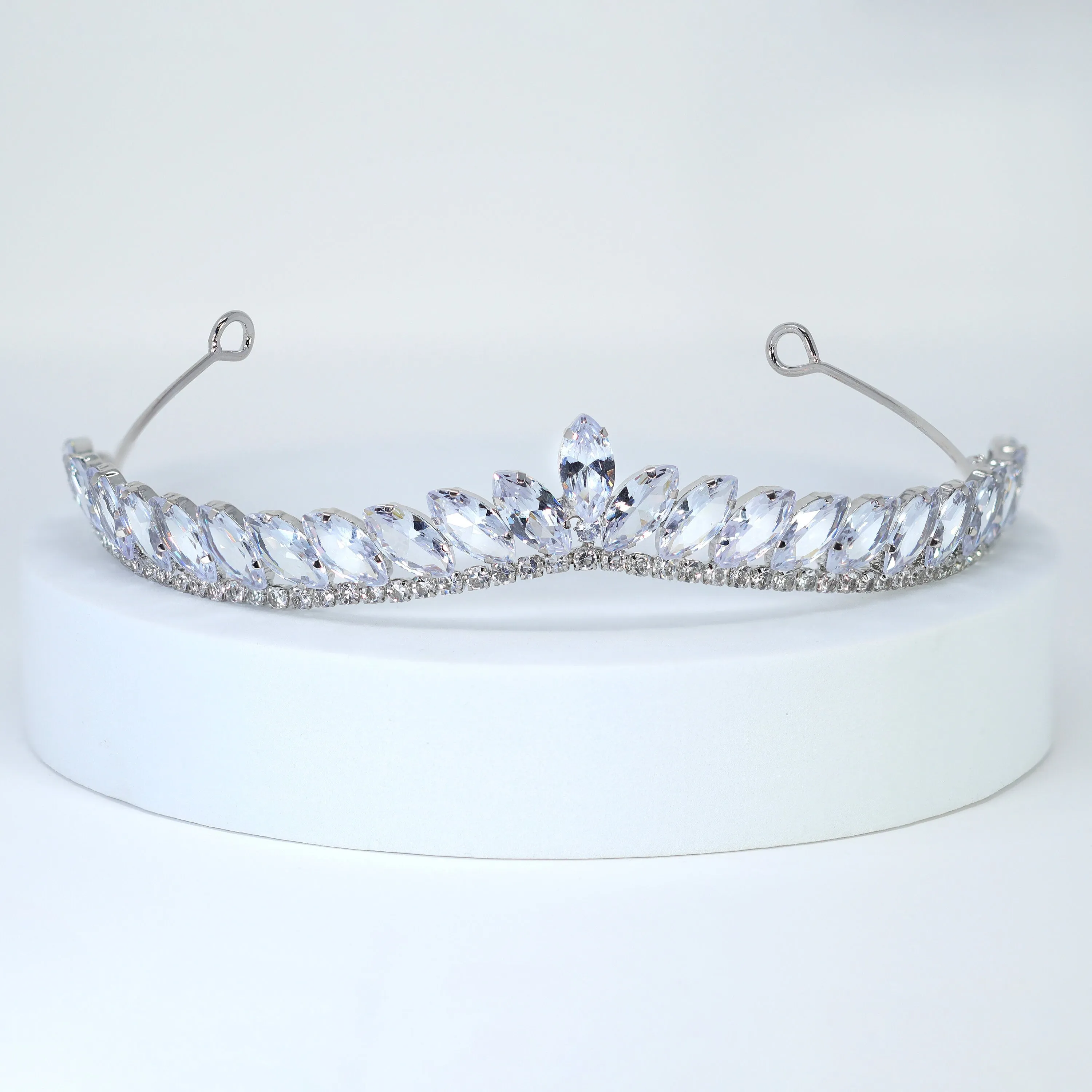 Swarovski wedding Dainty Leaves tiara, bridal crown tiara, Leaves wedding tiara, crystal bridal tiara, wedding crown, tiara bride