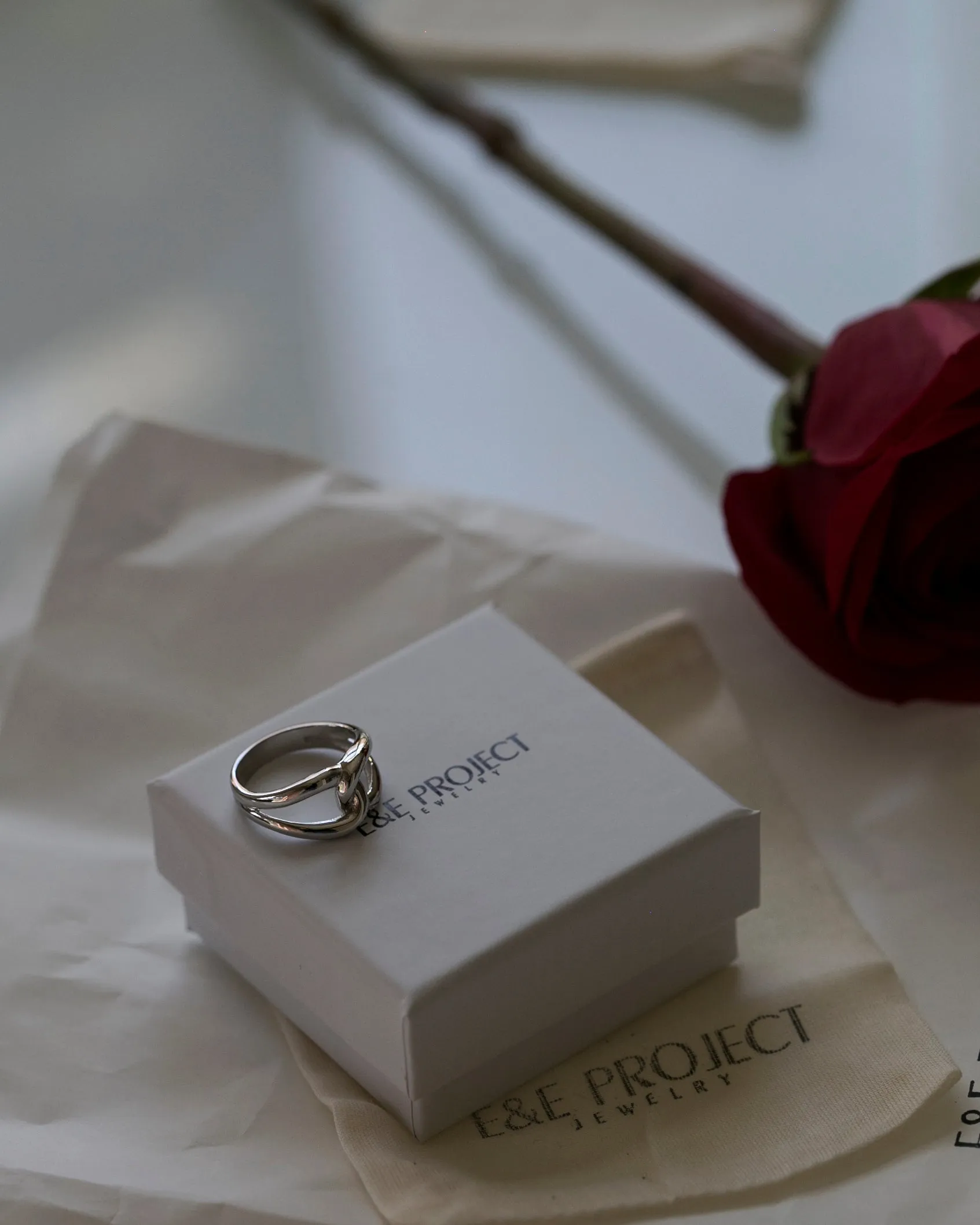 Tie Ring