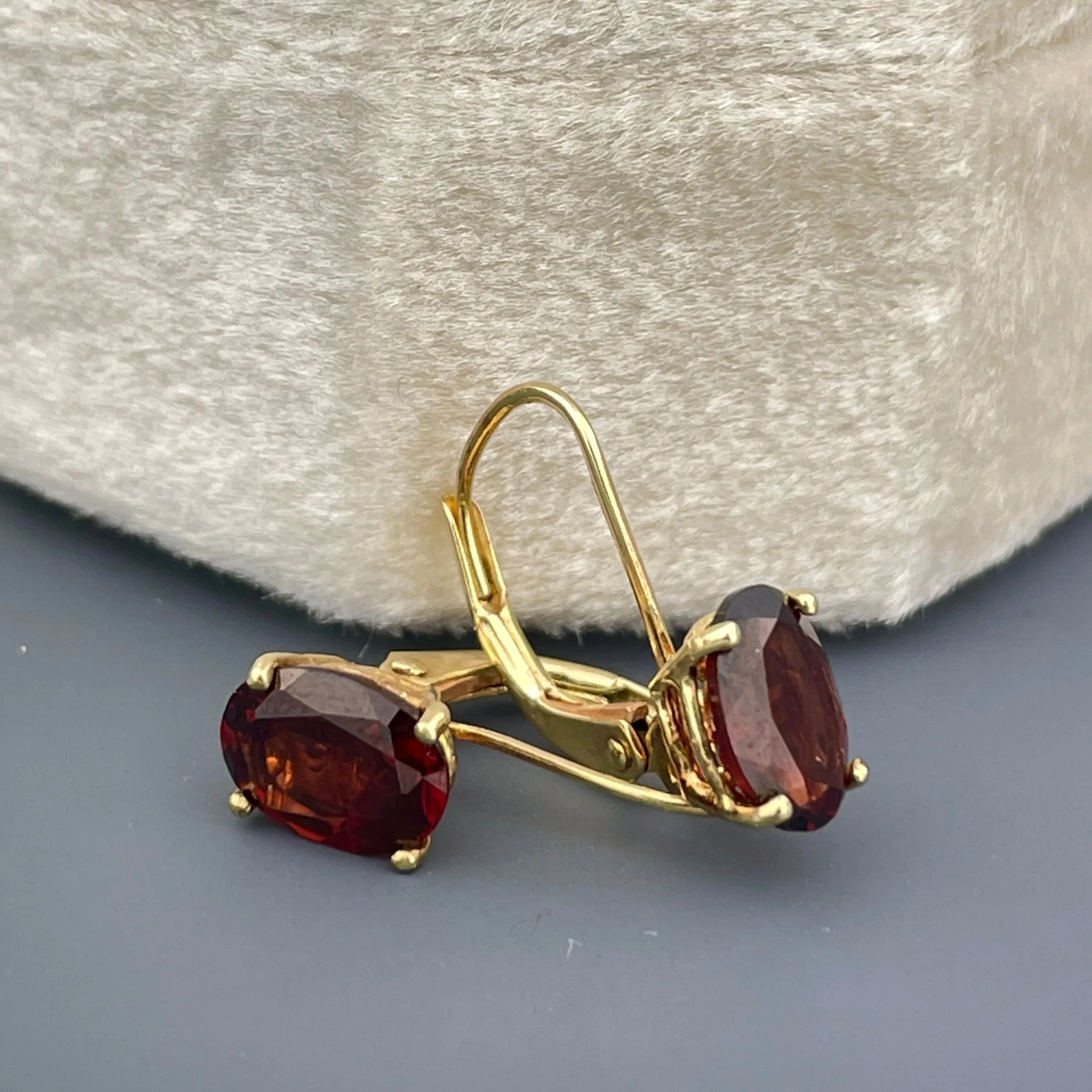 Vintage Oval Garnet 14K Gold Earrings
