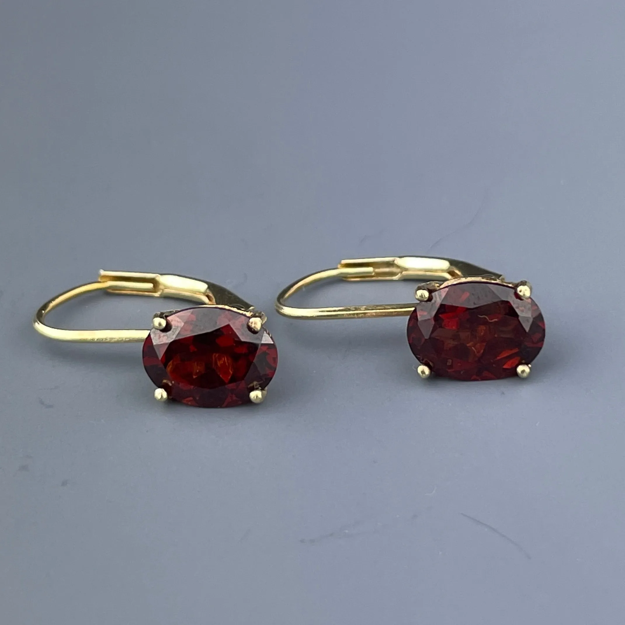 Vintage Oval Garnet 14K Gold Earrings