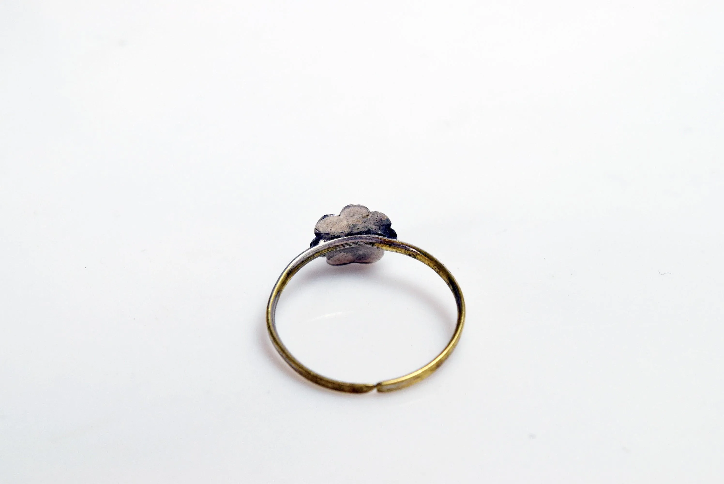 Vintage Small Indian Silver Toe Ring with Purple Glass