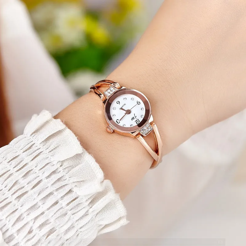Watch Women's Steel Belt Student Bracelet Life Waterproof Quartz Electronic Ladies Fashion Watch