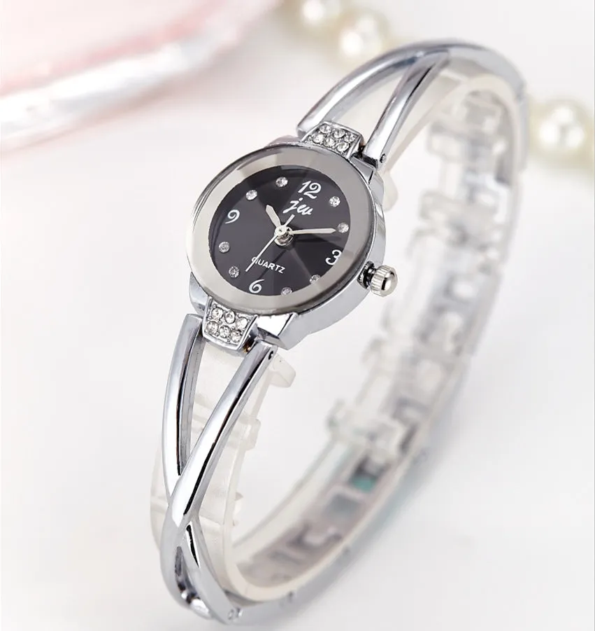 Watch Women's Steel Belt Student Bracelet Life Waterproof Quartz Electronic Ladies Fashion Watch