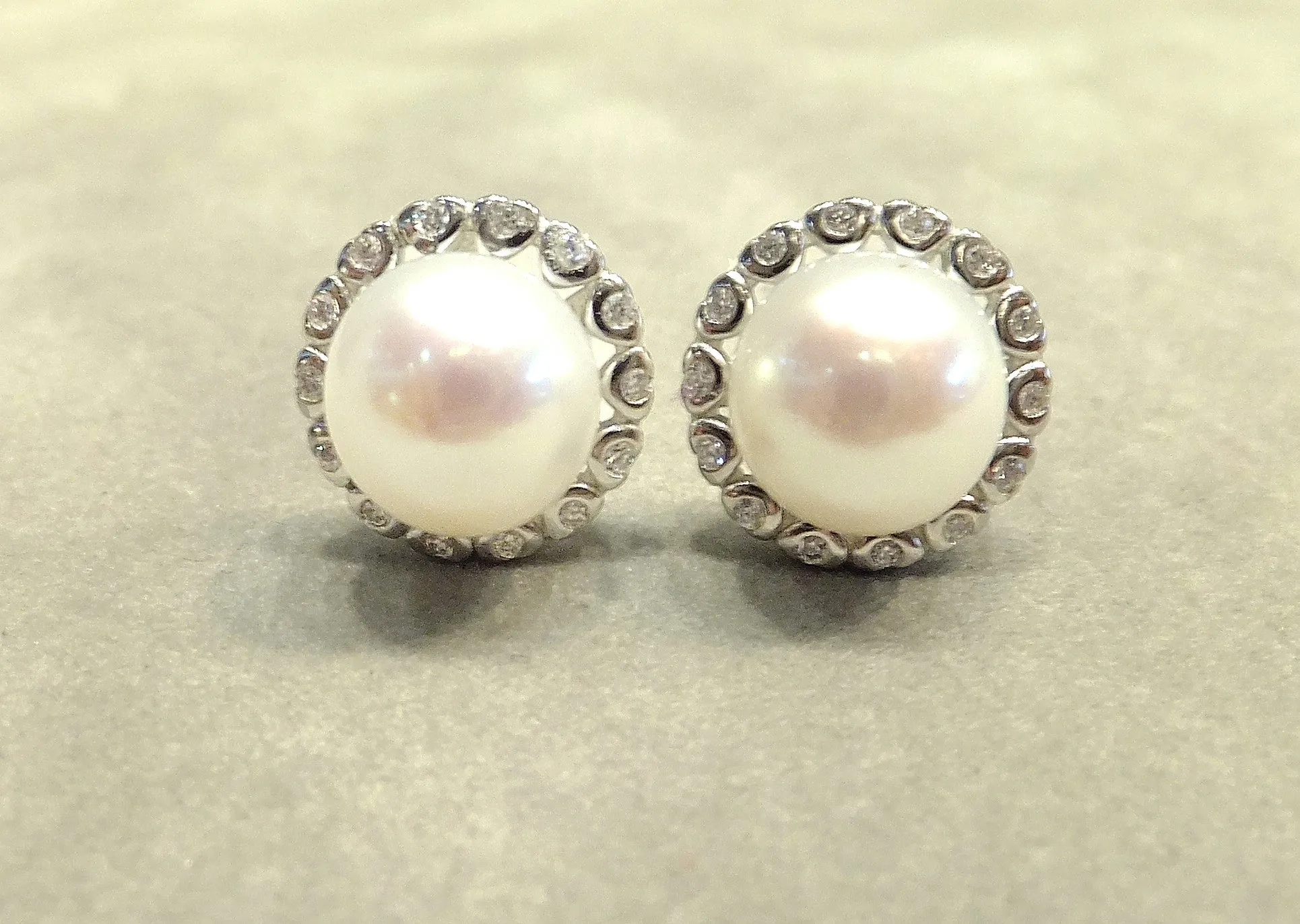 White Freshwater Pearl Stud Earrings